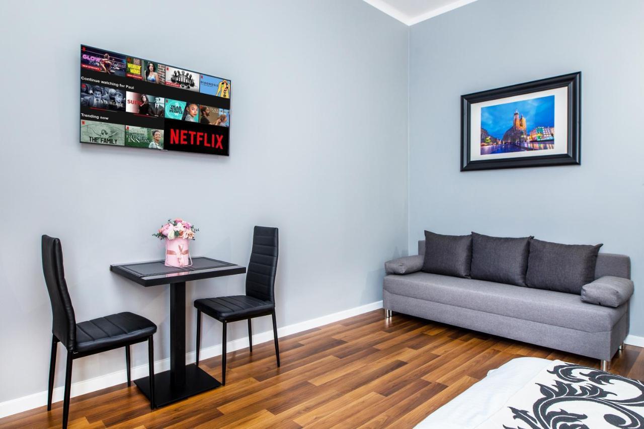 Tribeca City Center Apartments كراكوفيا المظهر الخارجي الصورة