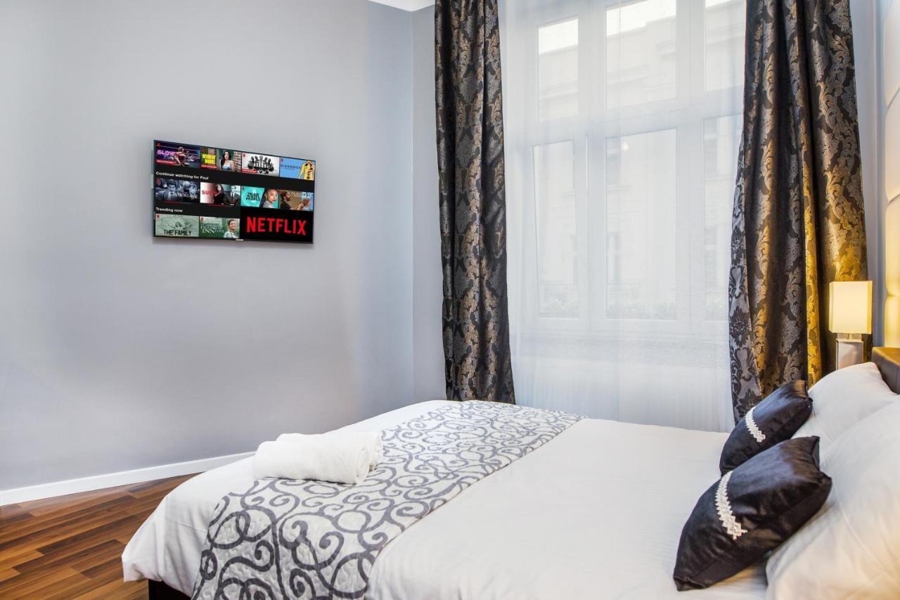 Tribeca City Center Apartments كراكوفيا المظهر الخارجي الصورة