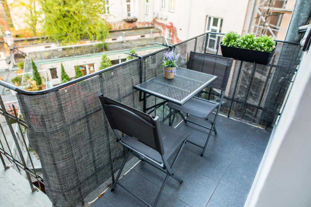 Tribeca City Center Apartments كراكوفيا المظهر الخارجي الصورة