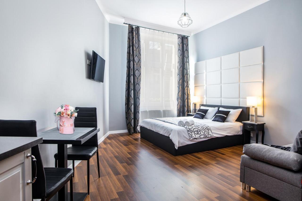 Tribeca City Center Apartments كراكوفيا المظهر الخارجي الصورة